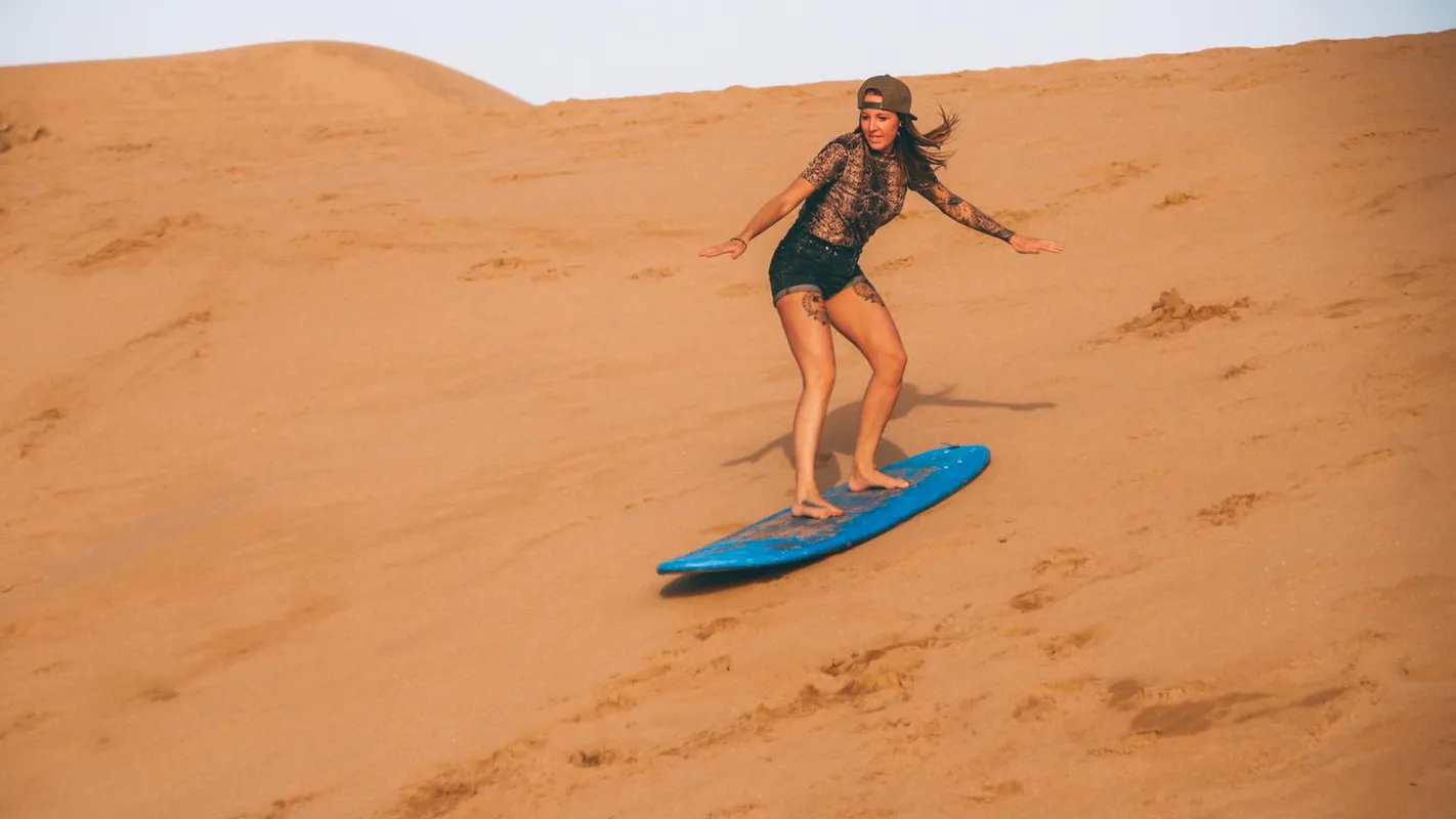 excursie - sandboarden - marokko - jeugd - buitenland
