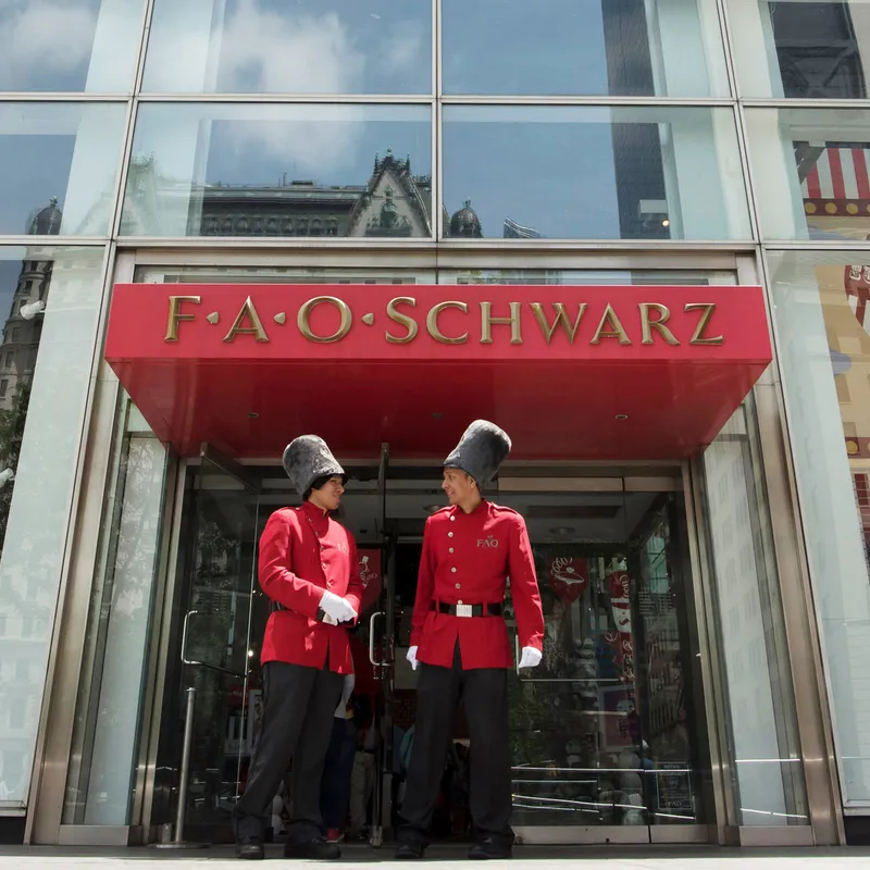 excursie - fao schwarz - new york - jongeren - buitenland