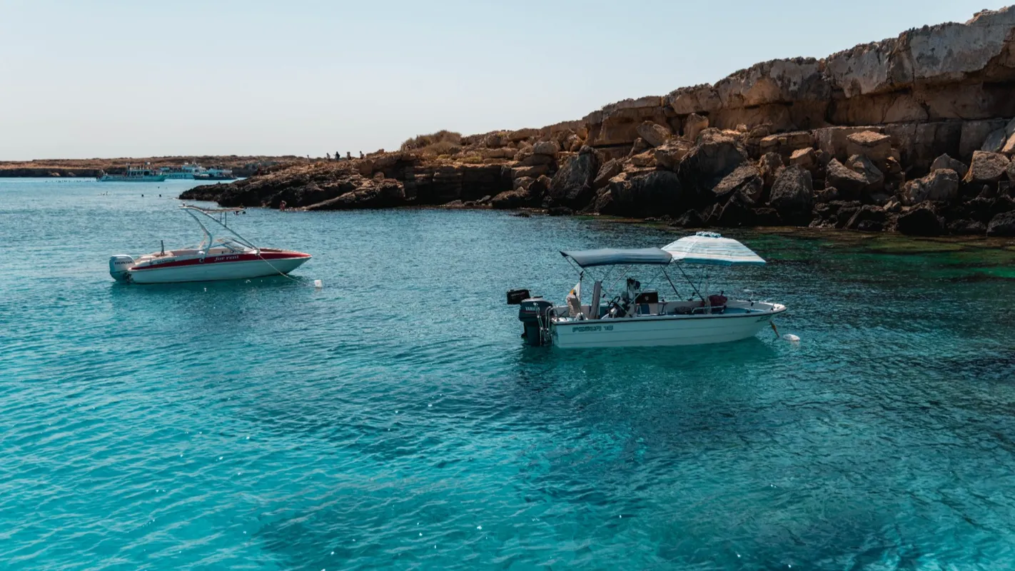 PRIVE BOOT - CHERSONISSOS - EXCURSIE - SUMMER BASH JONGERENREIZEN