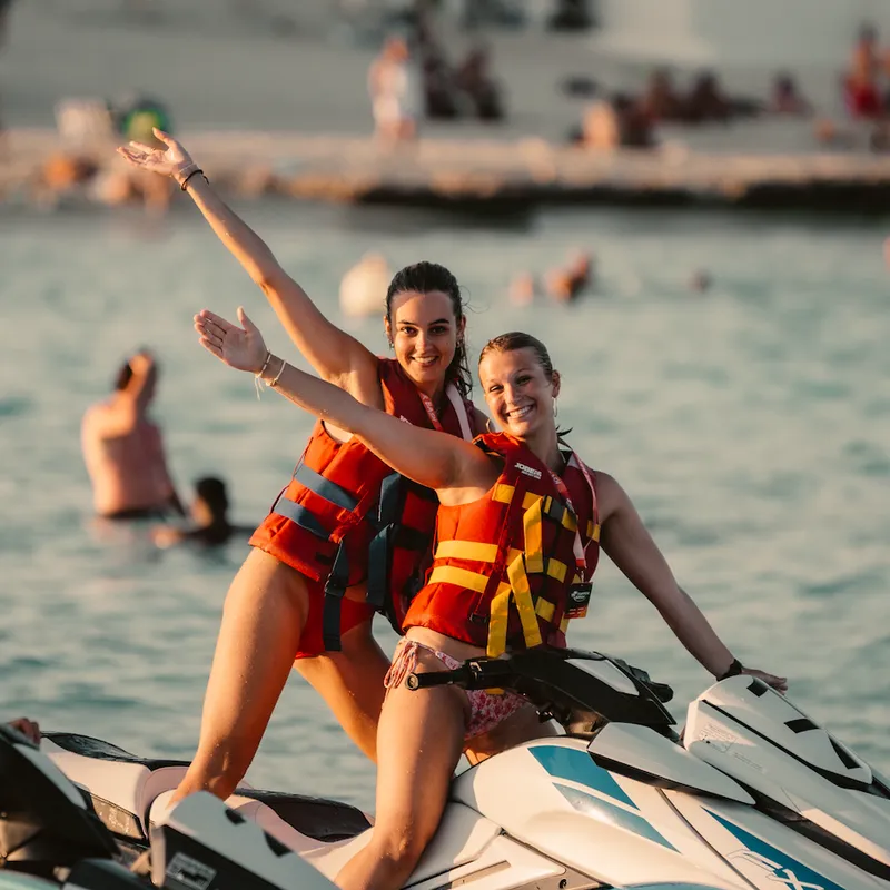 jetski - lloret de mar - summer bash - jongerenreis