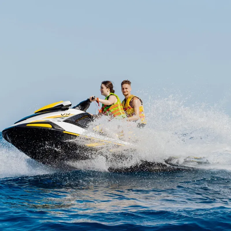 jetski-lloretdemar-summerbashviaggi