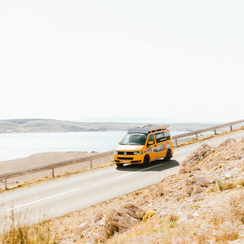 viaggio per giovani - vacanze per giovani - vacanze estive - estate - summer bash viaggi