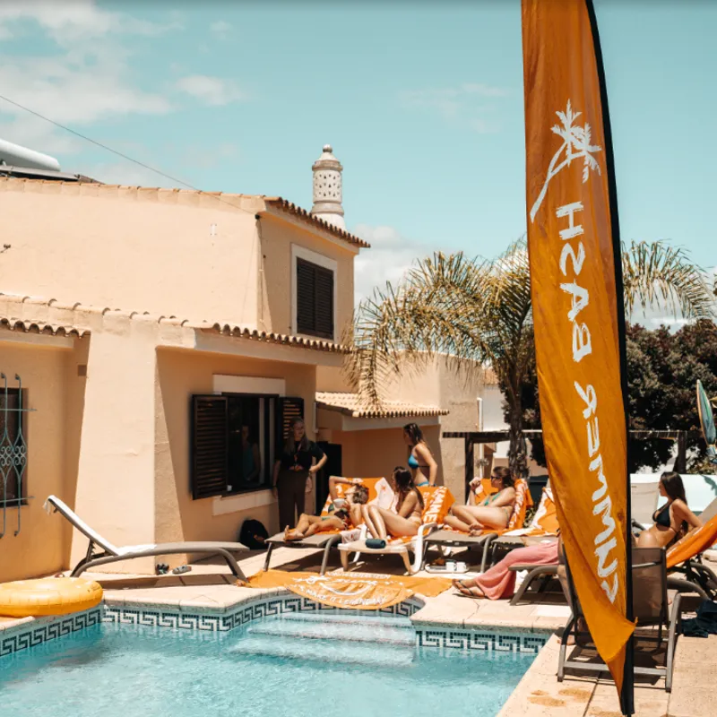 Villa - Jongeren - Albufeira - Feestvakantie - Summer Bash Jongerenreizen