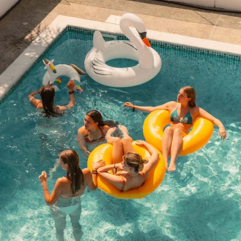Villa - Jongeren - Albufeira - Feestvakantie - Summer Bash Jongerenreizen