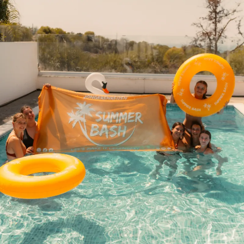Villa - Jongeren - Albufeira - Feestvakantie - Summer Bash Jongerenreizen