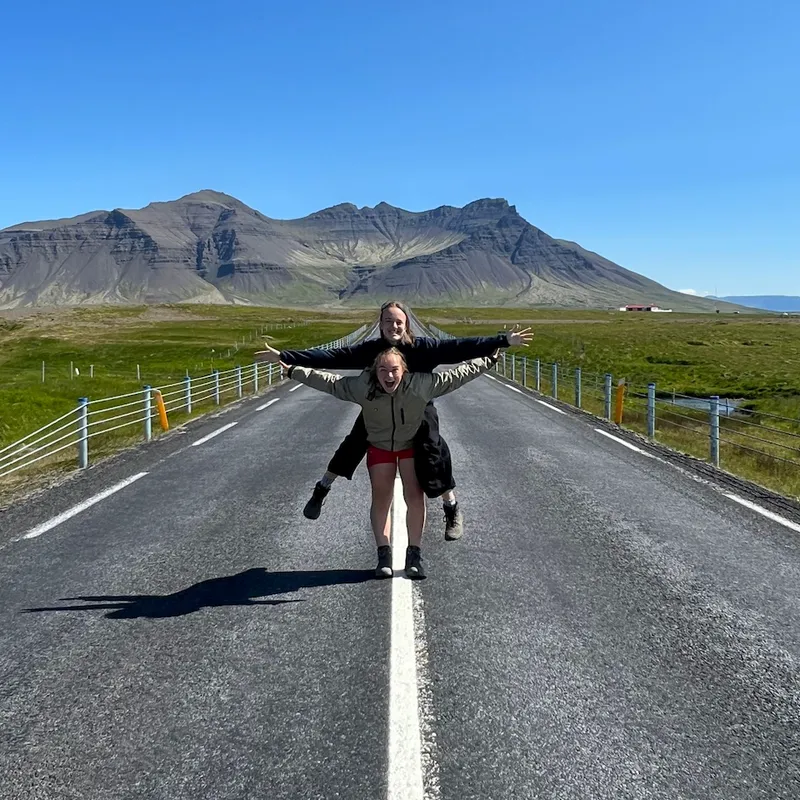 Travel - Explore - IJsland - Summer Bash - Jongerenreizen