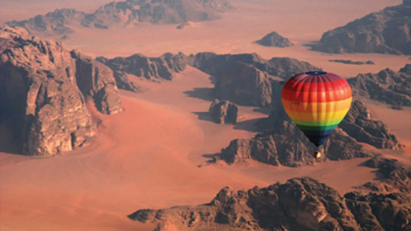 ballon vaart - wadi rum - jordanie - summer bash jongerenreizen - explore