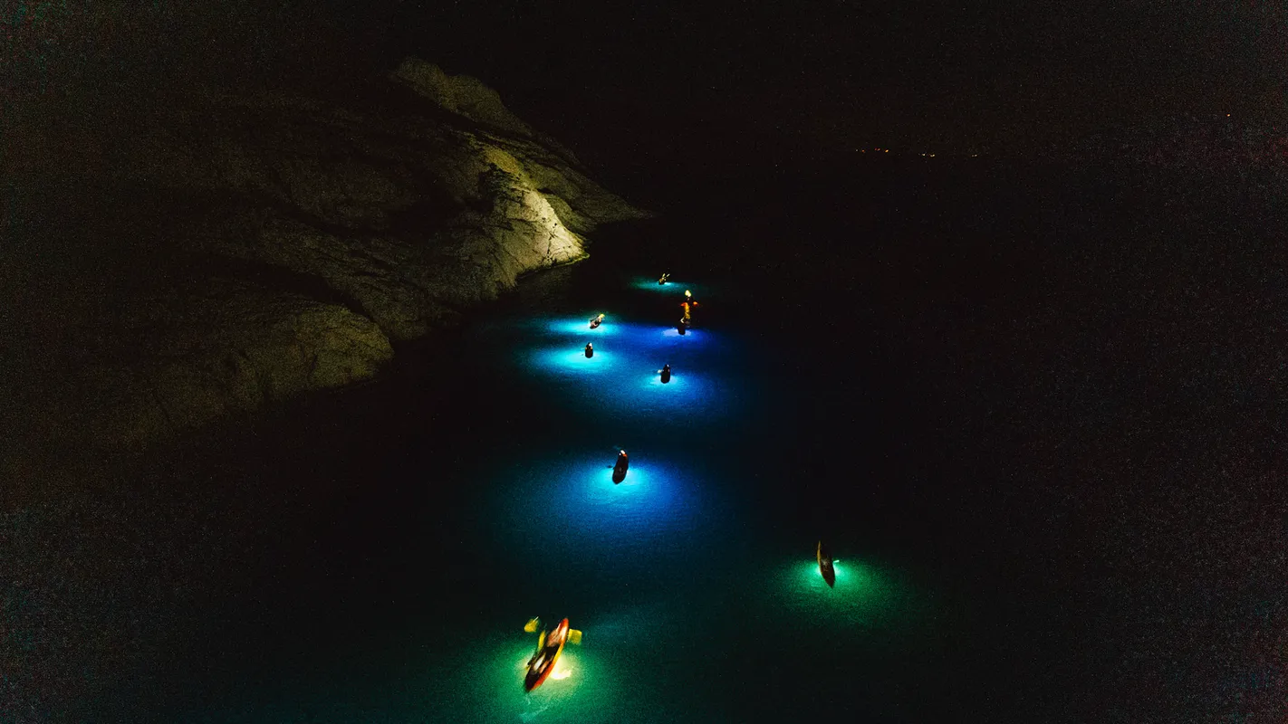 GLOW IN THE DARK KAYAK