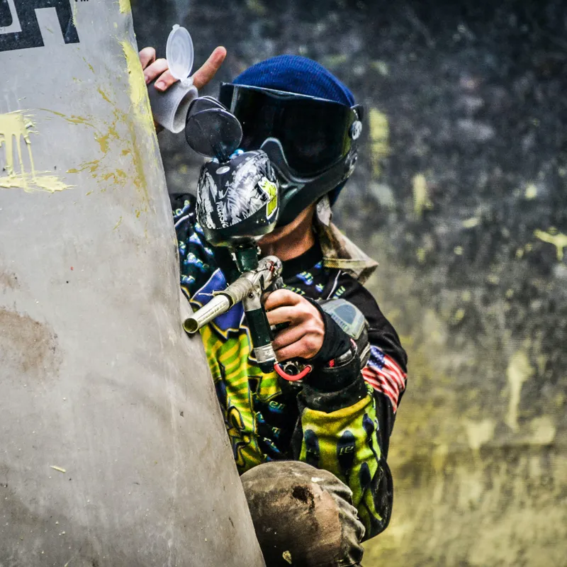 excursie - summer bash - salou - paintball - jongeren - vakantie