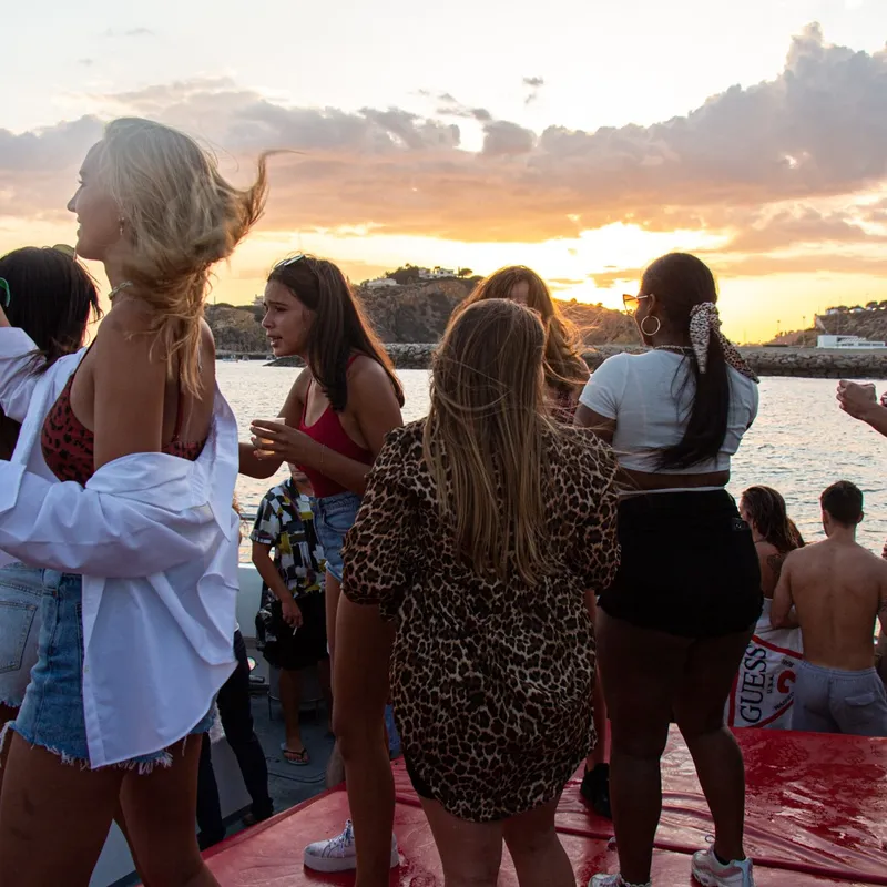 belize-boat-party-albufeira-jongerenreizen-vakantie