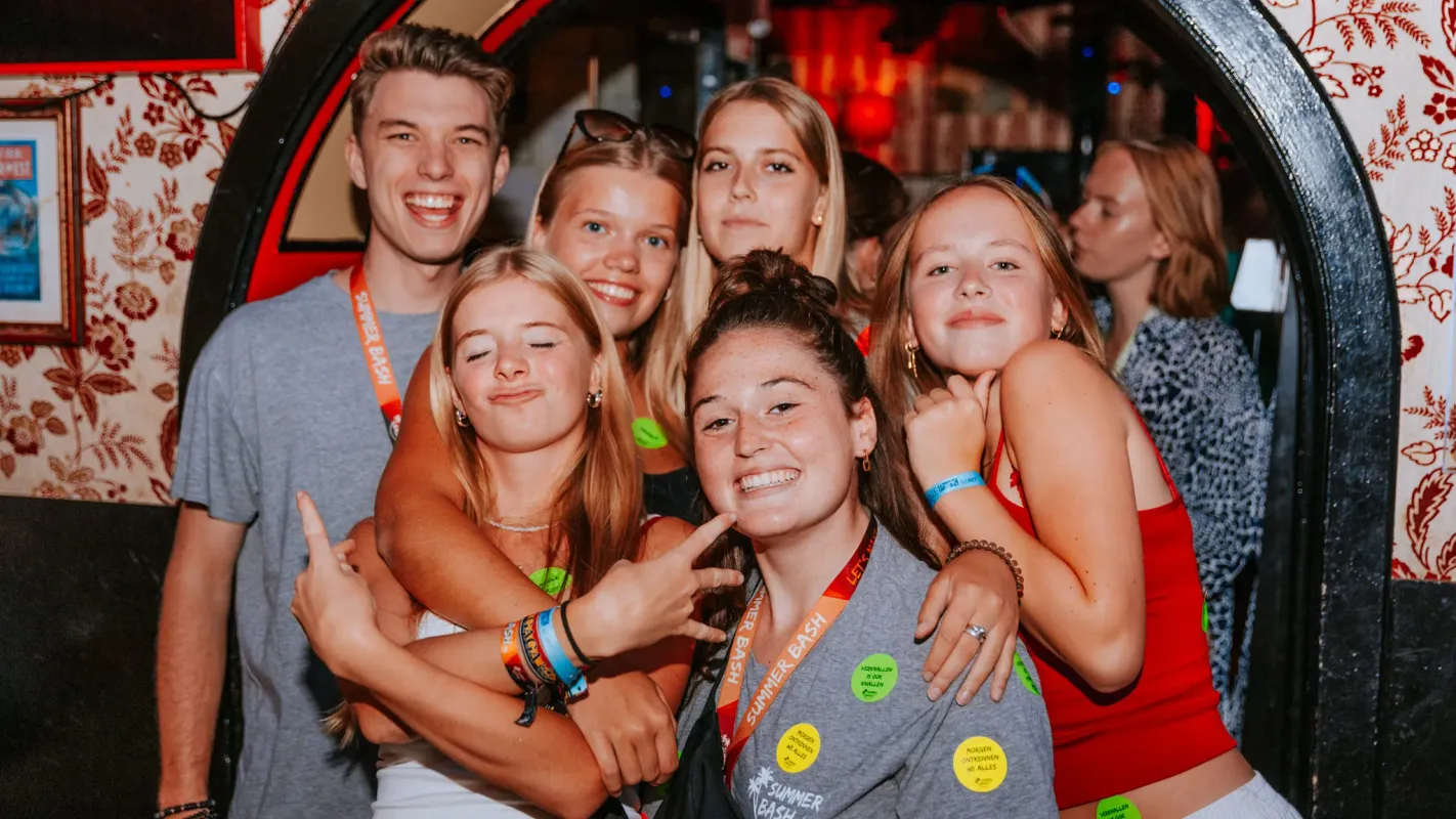 partydeal clubkaart - malgrat de mar - summer bash - jongerenreis