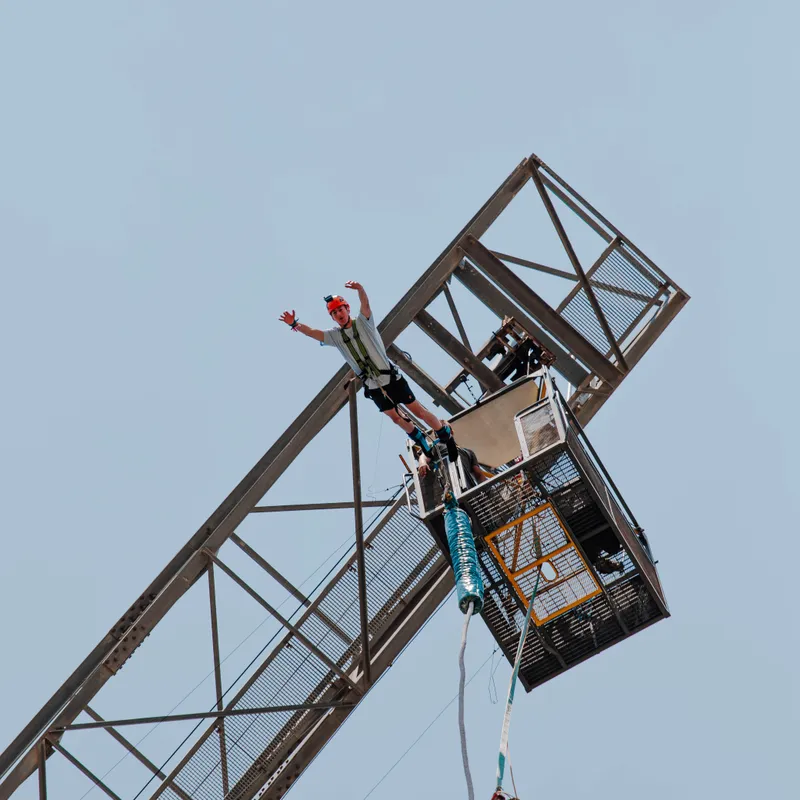 malgratdemar-uitstap-bungeejump-spanje-kamp