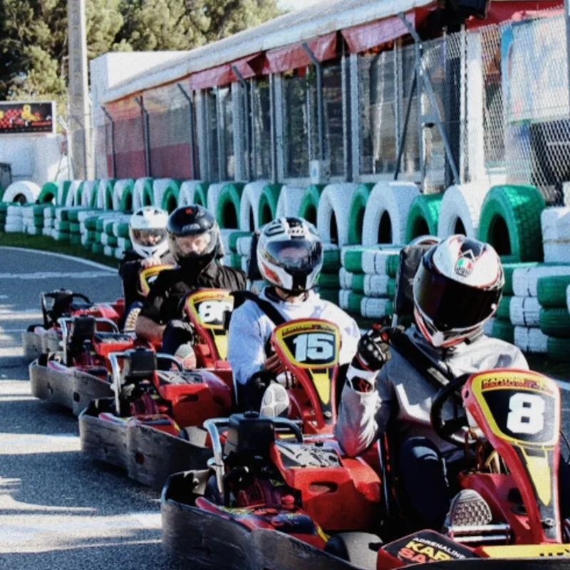 excursie - summer bash - salou - karting - jongeren - vakantie