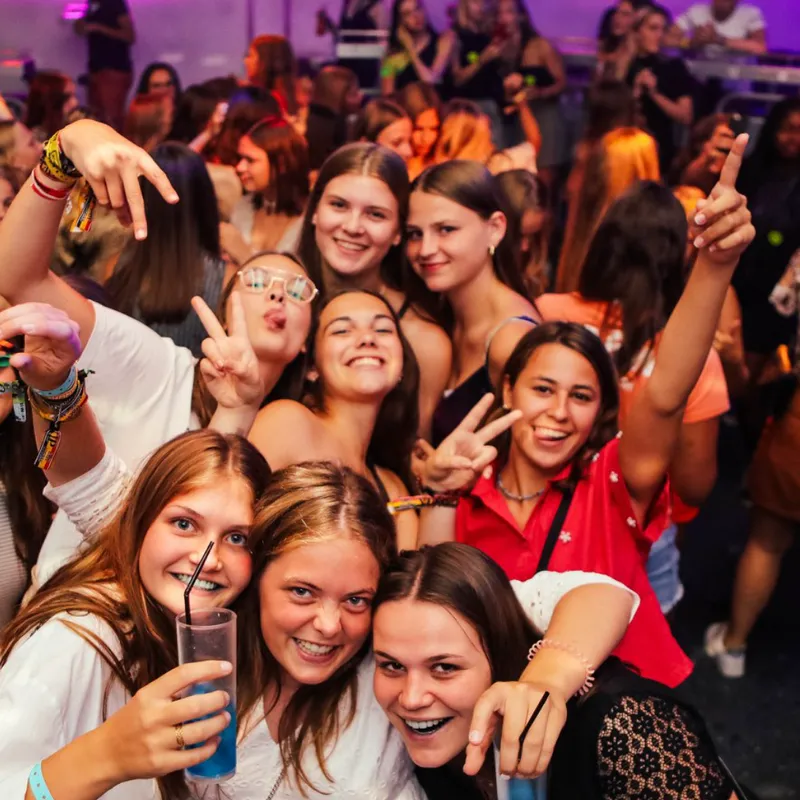 FUN CLUBKAART - PLAYA D'ARO - SUMMER BASH - JONGERENREIS