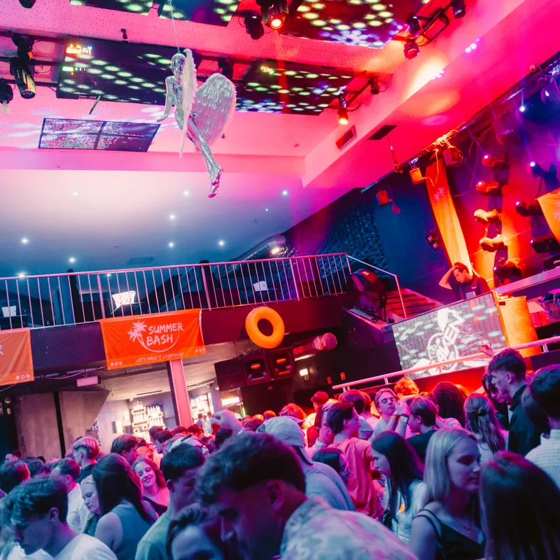 ALBUFEIRA___CLUB_HEAVEN___SEP_44-441710d1-1b8a-45ce-85dd-fb98542daee4