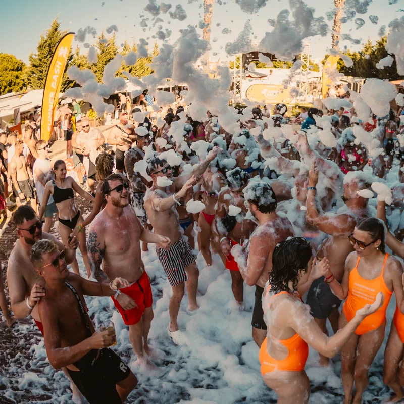 Albufeira - Poolparty - Club Heaven - Jongerenvakantie - Summer Bash