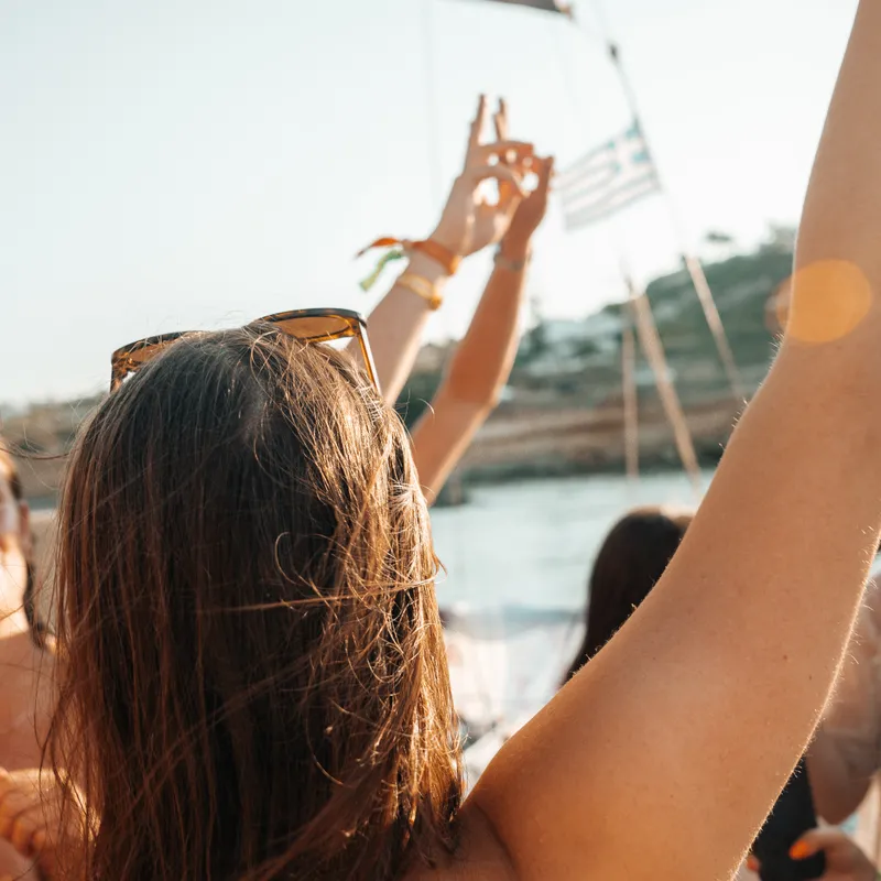 boat party - summer bash - jongeren reizen - Zakynthos