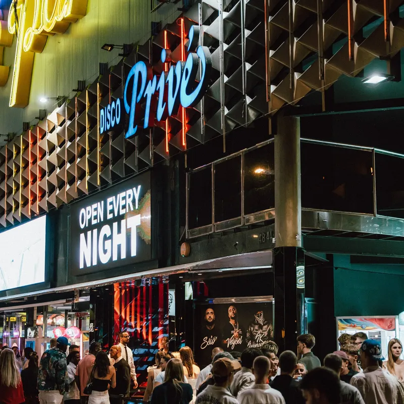 Disco Privé - Uitgaan - Lloret de Mar - Examenreis - Summer Bash Jongerenreizen