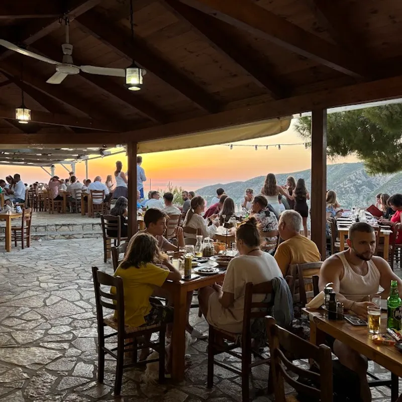 Greek Night - Summer Bash - Jongeren reizen - Zakynthos