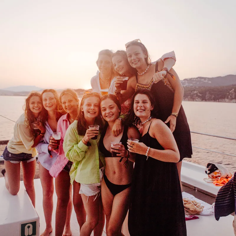 moonlight cruise - calella - malgrat de mar - summer bash jongerenreizen