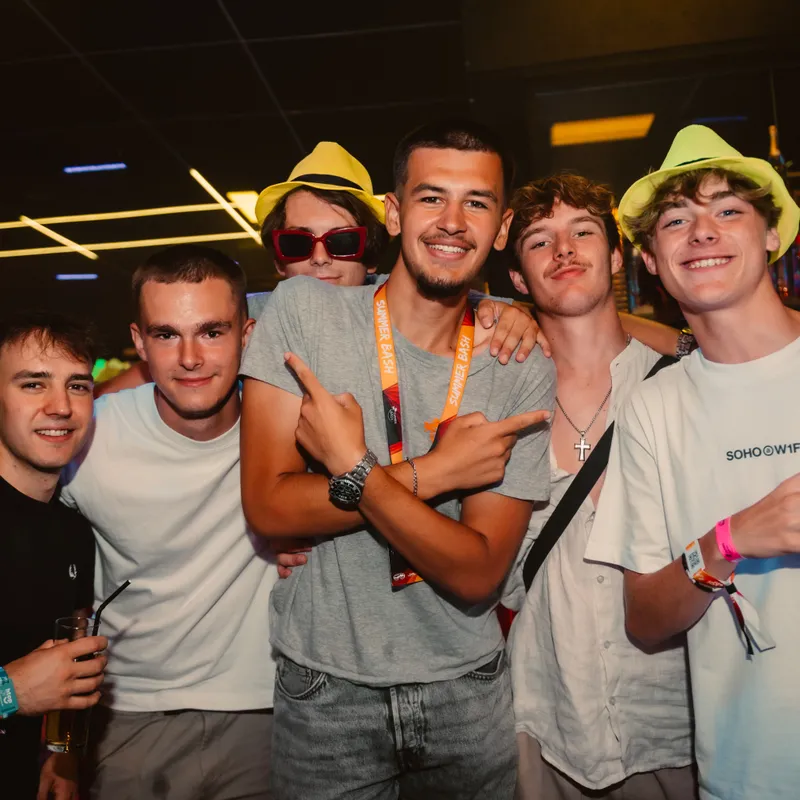 LLORET_DE_MAR___DISCO_PRIVE___25AUG_38-83528f73-16a7-4a12-aad1-9acfdca4ea5a