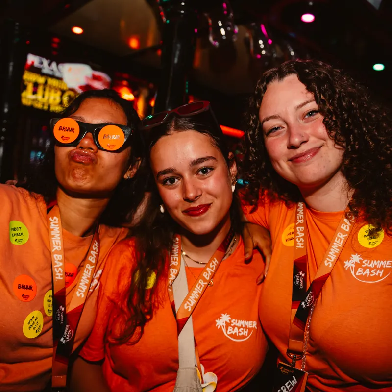 uitgaan - party nights - clubkaart - summer bash - jongerenreizen