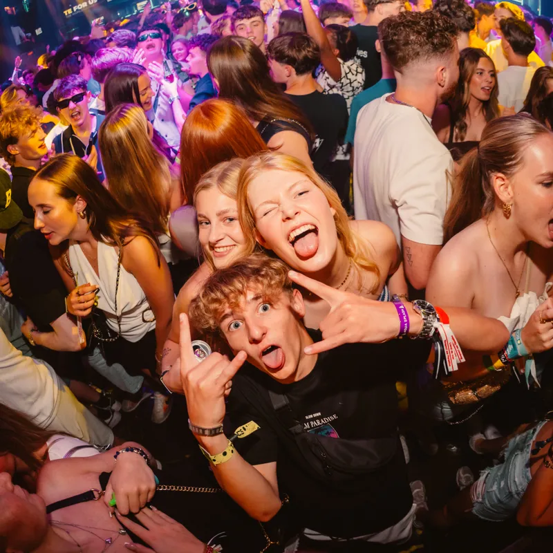 PARTY CLUB CARD