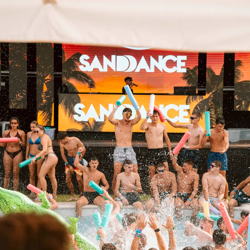 LLORET___SANDDANCE___7SEP___15-117385c0-63c0-4f4c-b652-dae59bed3d22