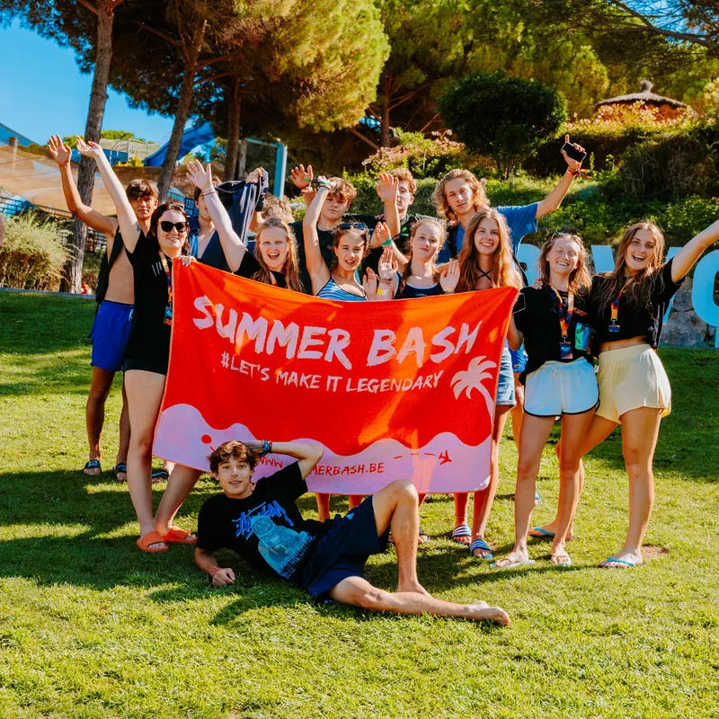 waterworld-lloredemar-summerbash