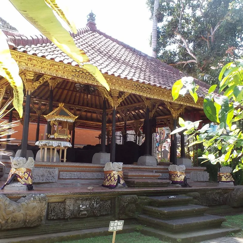 Puri Saren - Bali - Explore - Summer Bash