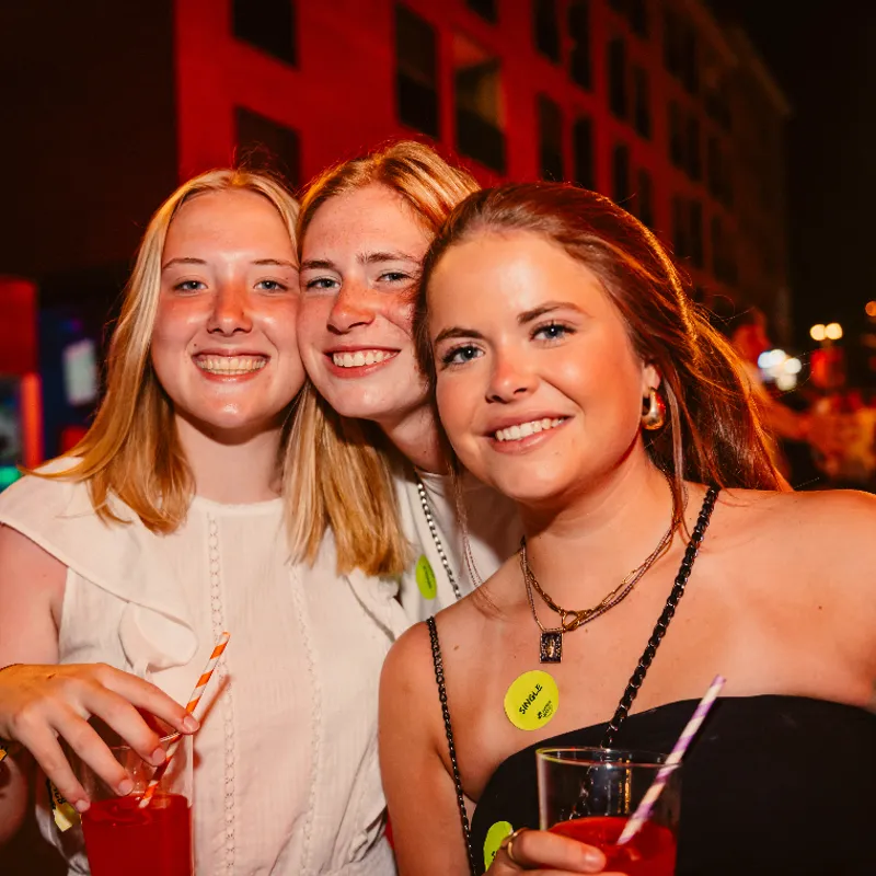 BAR CRAWL