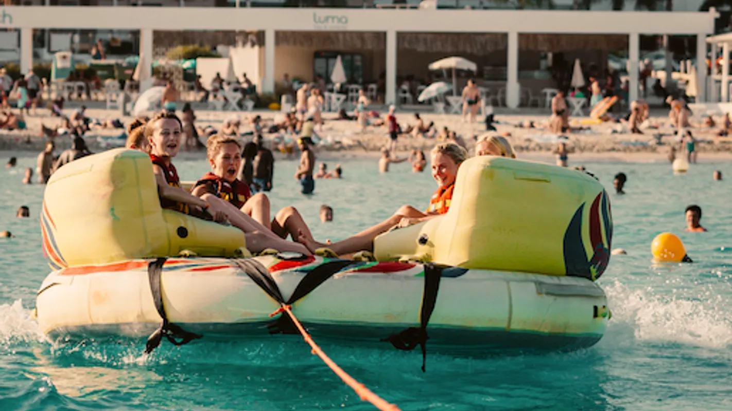 excursie - summer bash - ayia napa - cyprus - waterfun - wateractiviteiten - jongeren - reis