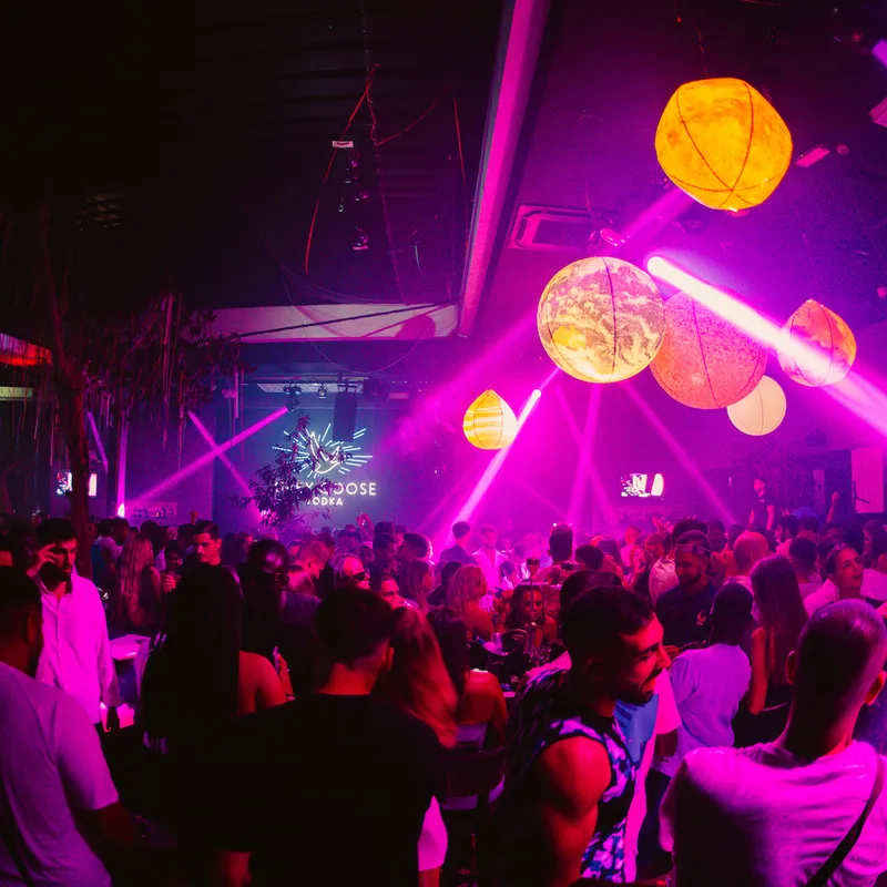 summer bash clubkaart - ayia napa - cyprus - summer bash - jongerenreizen