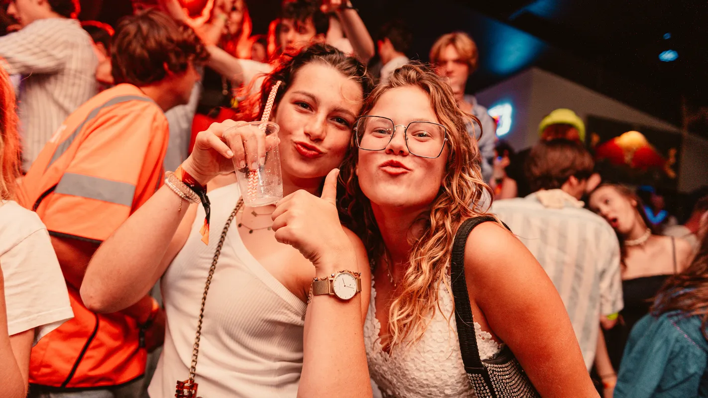 Oké, één drankje dan! 🍹 Party pakket