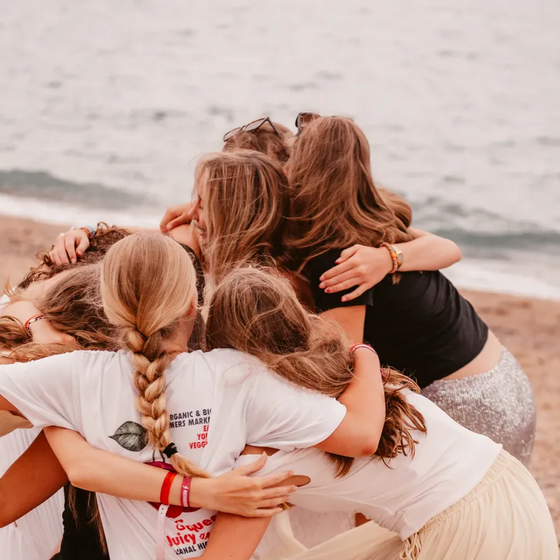 reisrebbels - malgrat de mar - programma - begeleid - reizen - kampen