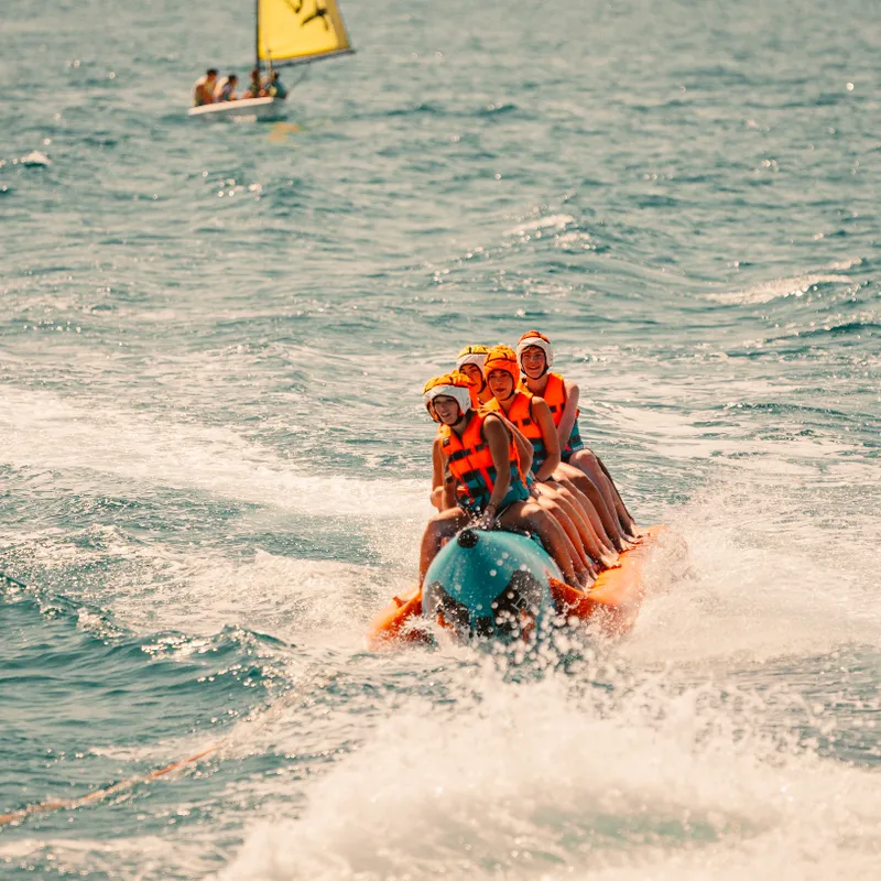 crazy costa - reisrebbels - zomerkamp - calella