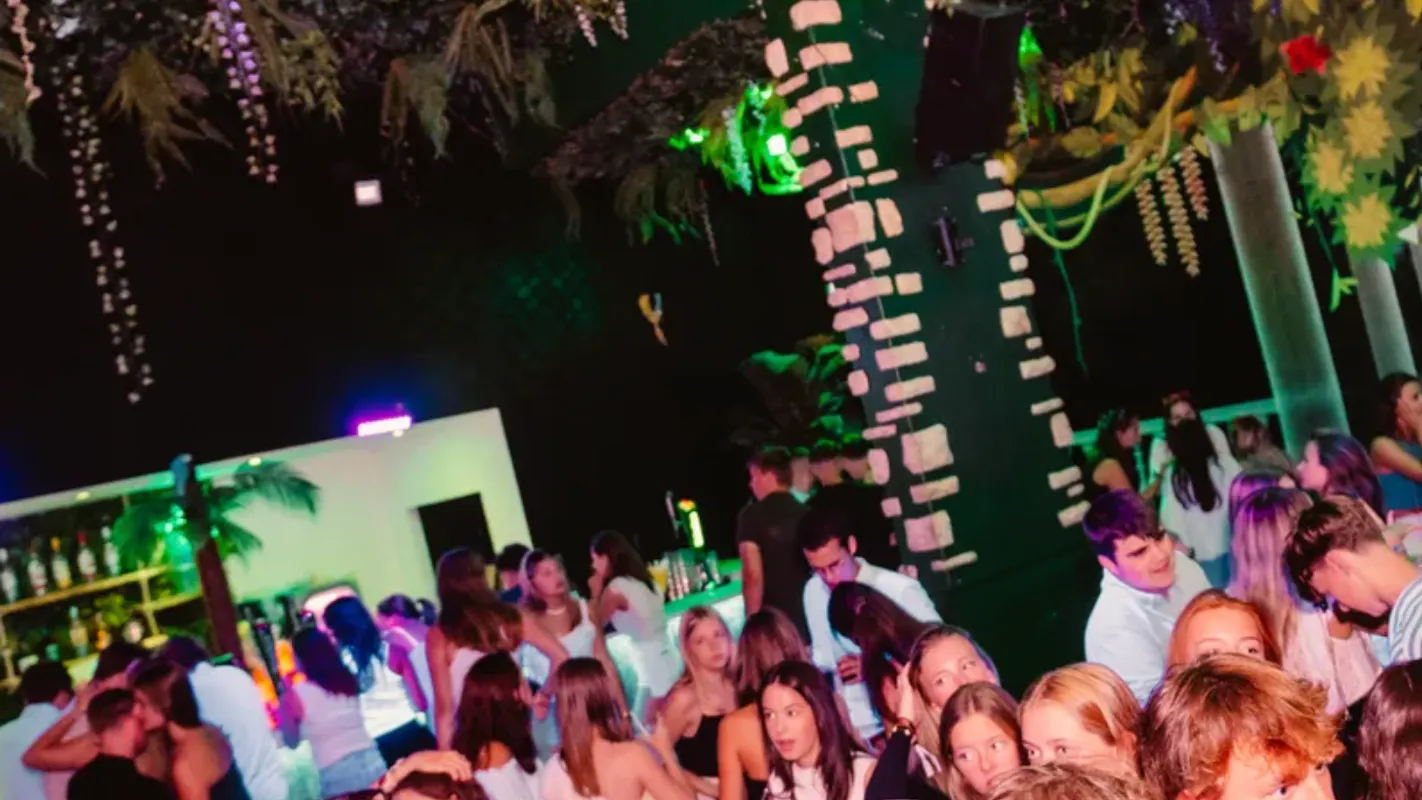 OPENBAR CLUBNIGHT @THE PUB