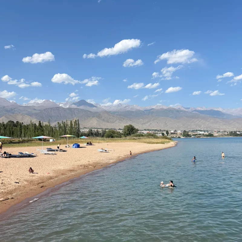 issyk-kulmeer-rondreis-kirgizie-jongerenreis-summer-bash2