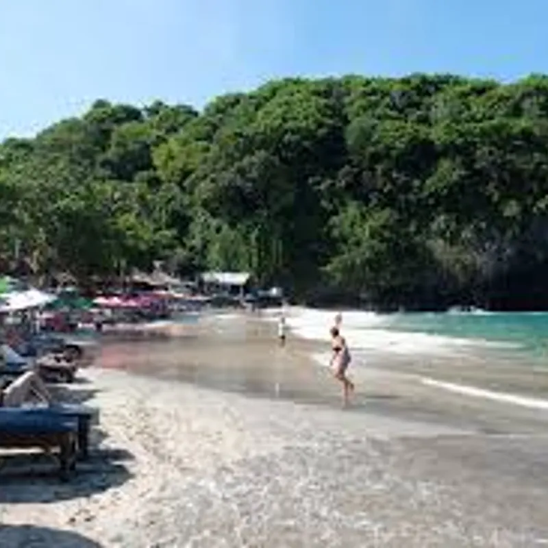 Virgin Beach - Bali - Explore - Jongeren reizen