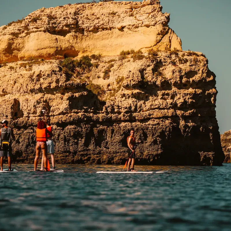 STAND UP PADDLING