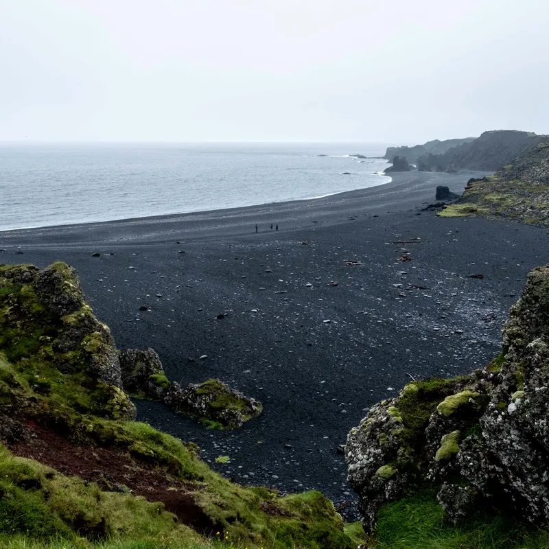 DJUPALONSSANDUR
