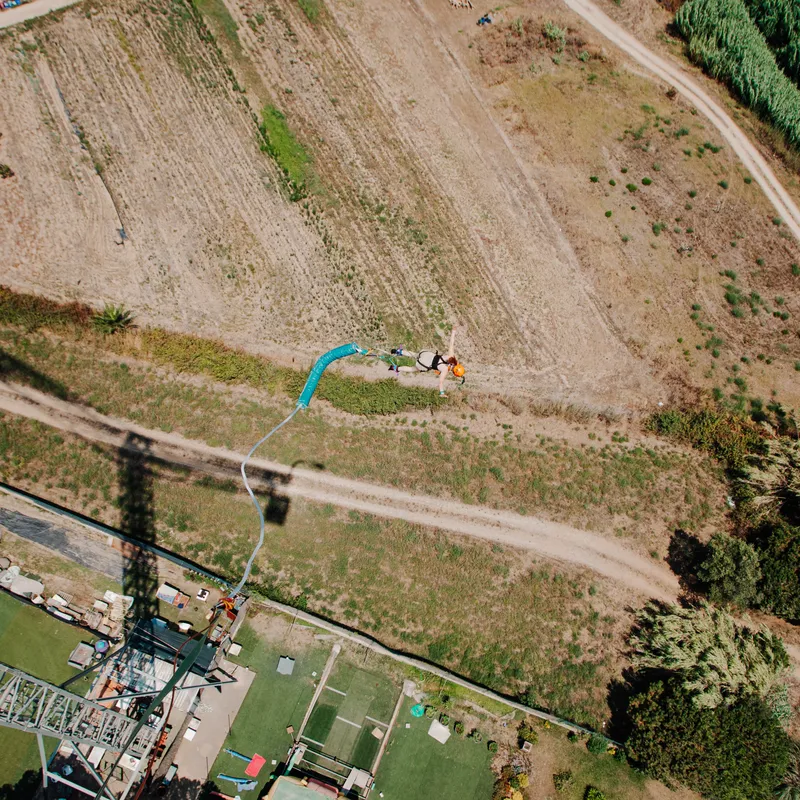 calella-activiteit-bungeejump-uitstap-spanje-kamp