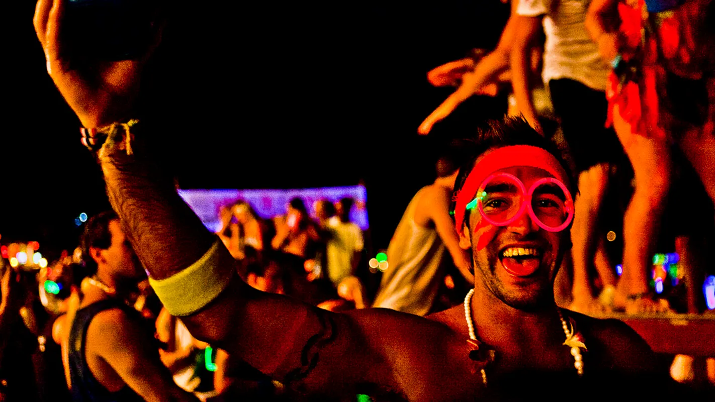 event - excursie - full moon party - magaluf - mallorca - jeugd - buitenland