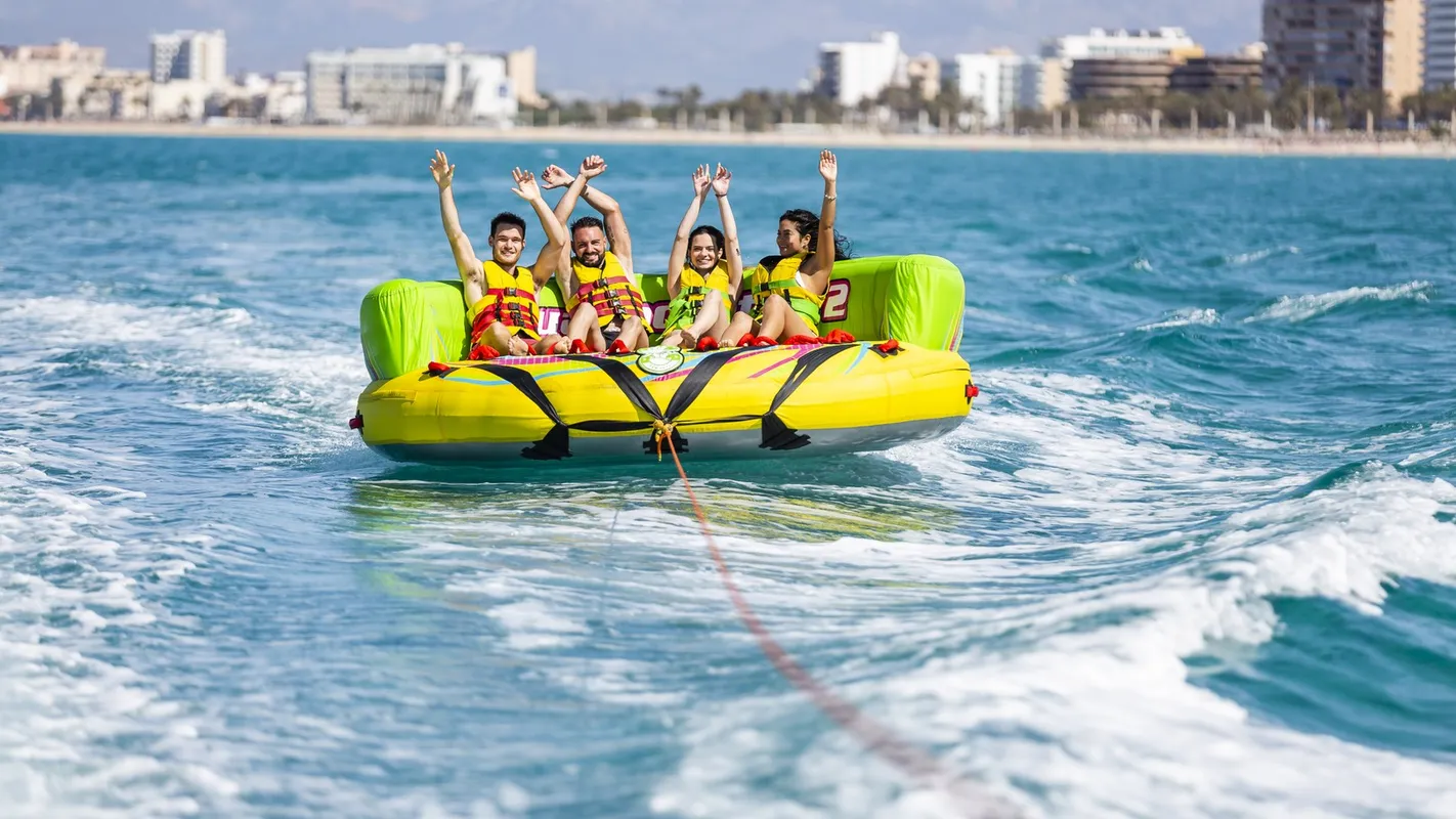 excursie - aquarocket - wateractviteiten - el arenal - mallorca - summer bash - jongerenreizen