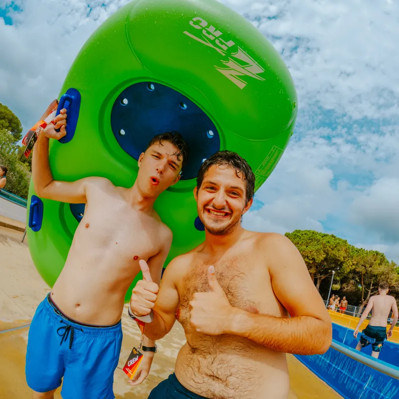 waterworld-malgrat-de-mar-waterpretpark-uitstap-spanje-kamp-summer-bash