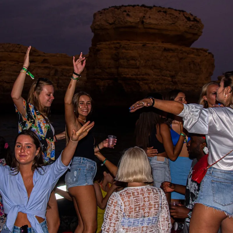 belize-boat-party-albufeira-jongerenreizen-vakantie