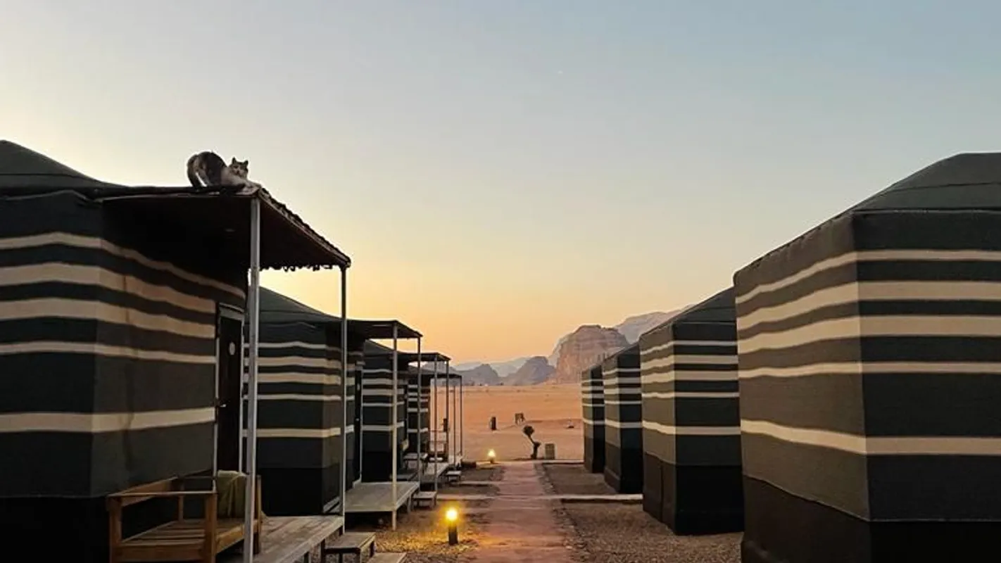 overnachten - glamping - wadi rum - bedoeienenkamp - jordanie - summer bash - jongerenreizen