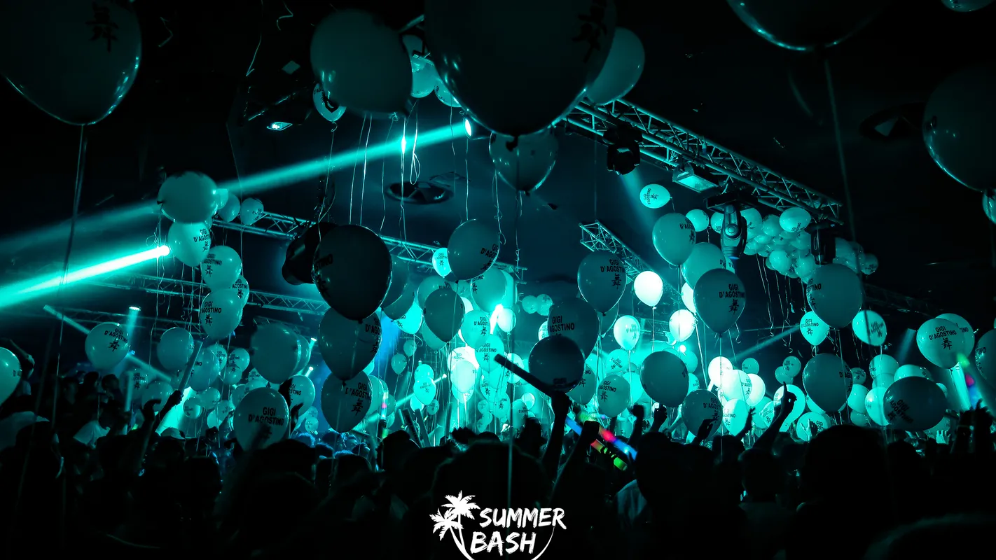party - travelblog - mallorca - jongerenreis - Summer Bash