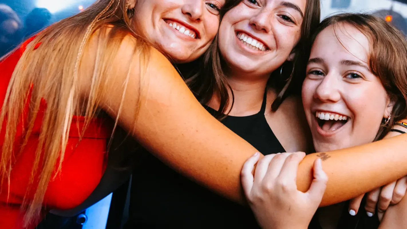 SUMMER BASH BAR CRAWL