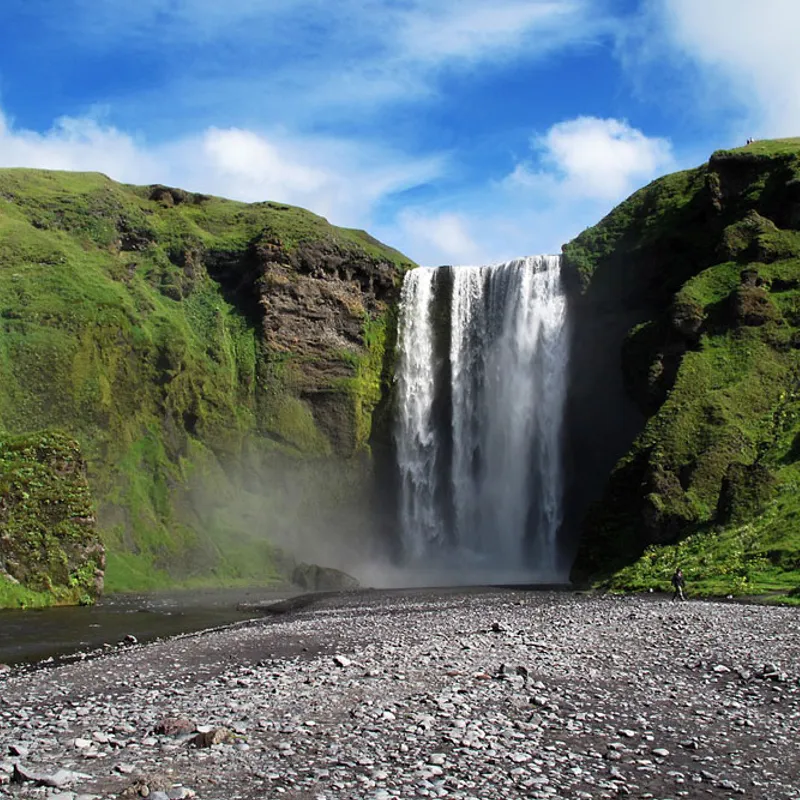 excursie - skogafoss waterval - ijsland - jeugd - buitenland